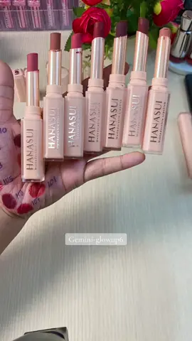 Lipstik Hanasui mattedorable anti geser #hanasui #lipstikhanasui #hanasuimattedorablelipstick #hanasuilipstick #lipstik 