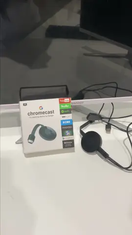 ¿Qué tal el wifi? 🤔 ¡Ya no importa! Este decodificador reproduce TODO en la tele, sin necesidad de internet. ¡Increíble! 💥 #CutTheCord #MirrorLikeMagic #OffGridTech #PhonetoTV #TrendingNow