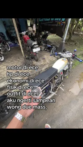 Wong hobine kok mung ngece