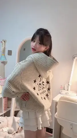 小欣#lovelygirl #中国女孩 #可爱女孩 #爱跳舞的小女孩 #dance 