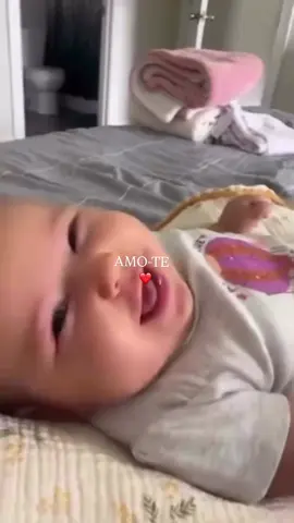Ent hoje o amor da minha vida faz 3meses e eu sou grata por cada dia q passa ser tua tia eu amo te muito❤️