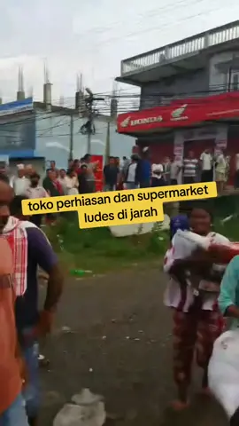 toko perhiasan ikut menyala #nepal 