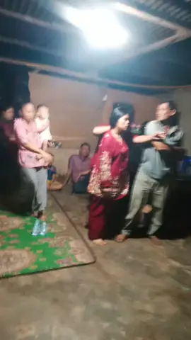 kasus bapak hamili anak sendiri 