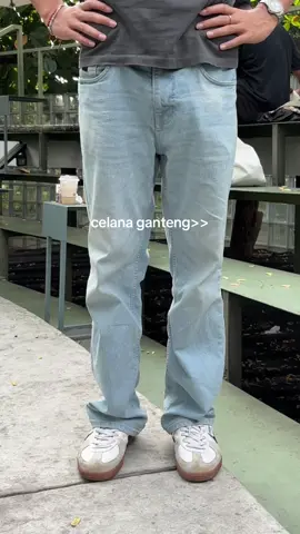cakep bgt celana👌🏻 #celanajeans #celanajeansmurah #rekomendasijeans #loosejeans #celanajeanspria 