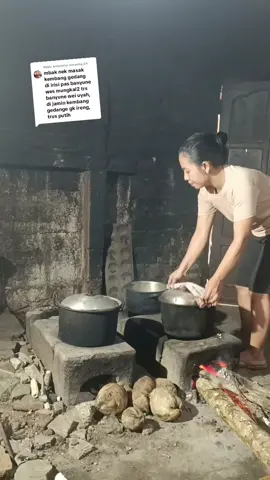 Membalas @nurvella_24masak kembang gedang lagi #iburumahtangga #minivlog #fyppppppppppppppppppppppp 