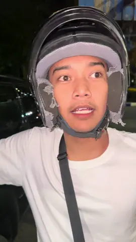 Sudah ada di kepanjen kanjuruhan tak tunggu sampai jam 10 teman teman #kurirndlodok 