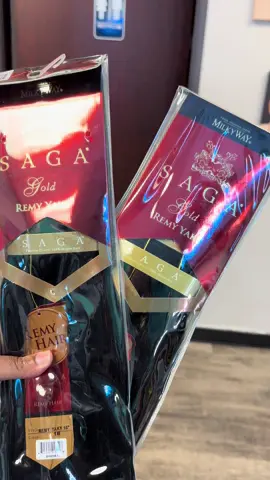 SAGA GOLD IS THAT GWORL 💕#houstonquickweave #sagagoldhair #houstonstylist 