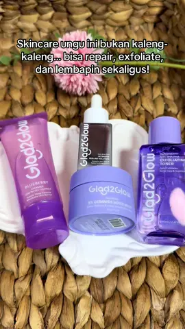 Glad2Glow Peeling Solution 4in1: ✨ Menghaluskan kulit dengan AHA/BHA/PHA 🌸 Mengangkat sel kulit mati & kotoran membandel 💧 Menjaga kelembapan dengan Ceramide Moisturizer 🛡️ Memperkuat skin barrier agar lebih sehat 💜 Kulit tampak lebih cerah, halus, dan glowing