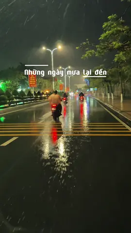 Báo hiệu những ngày mưa Nha Trang sắp đến. Nha Trang 10/9 mưa lớn về chiều tối#dulich #nhatrang #mua #tamtrang#fyp #xh #xuhuong #chuyencuanhatrang 