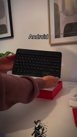 Fürs Streaming und Entertainment super. Für Intensives Gaming oder Videos bearbeiten etc. eher was leistungsfähigeres holen. Und der Stift, naja der ist halt dabei 🖊️ #pritom #tablet #review 