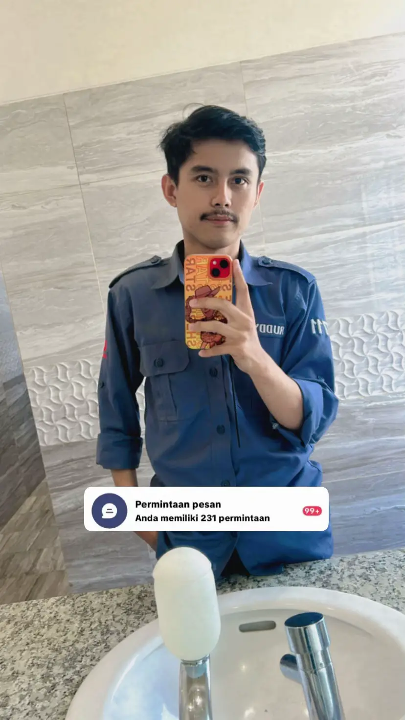 Waktu kamu ninggalin aku, sebenernya peluangku buat cari pengganti dari kamu itu jauh lebih besar tapi aku tidak melakukannya. Tapi kamu capricorn kepala batu 🙃🐣 #setia #fyp #menunggumu #pabrik #mayora 