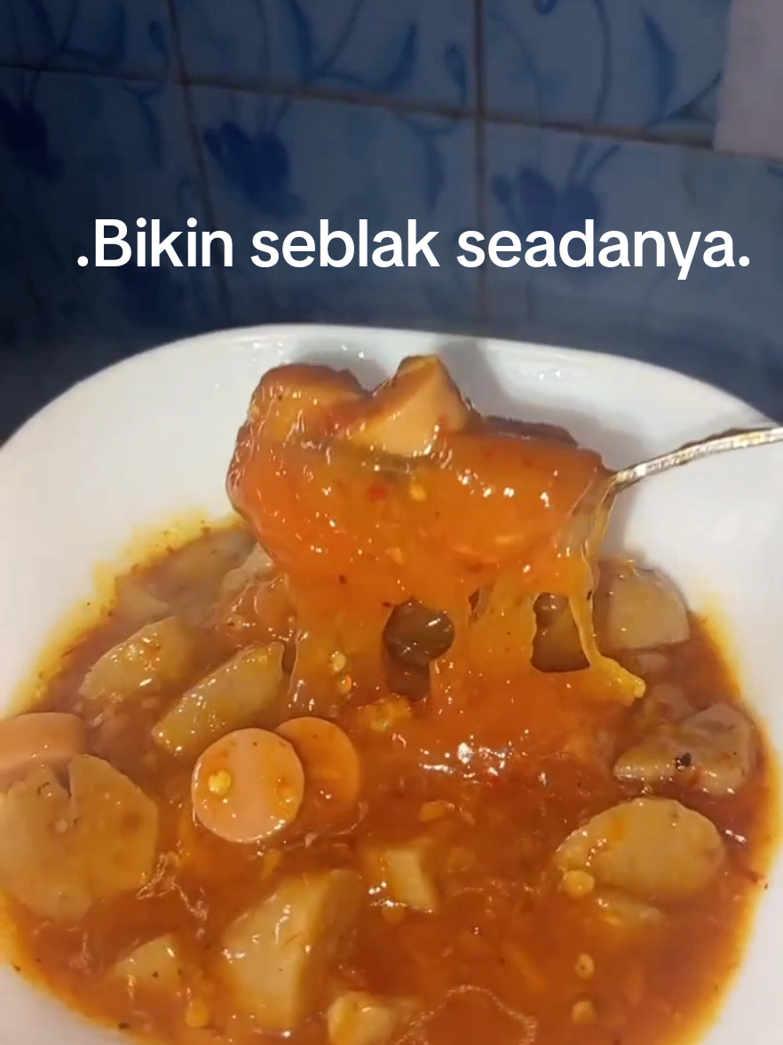 Bikin seblak homemade, agaknya rada grogi kalo divideo hehe jadi aga kurang sempurna mohon dimaklum🥰 #seblakhomemade #seblak #masak #jajanantiktok #fyppppppppppppppppppppppp 