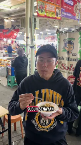 Pempek nya ngumpet dalam pasar malam #fypシ゚ #kulinerjakarta #hiddengemjakarta 