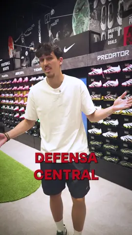 🛡️ TOP 3 botas para CENTRALES 🛡️ Centrales, comentad qué botas vais a llevar esta temporada. 👇 #futbolemotion #botasdefutbol #centrales #top3 #futbol