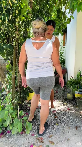 Le di 2 vueltas 