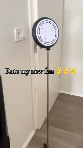 Rate my new fan it’s pretty good #fan #fyp #viral #trend #blowthisupforme 