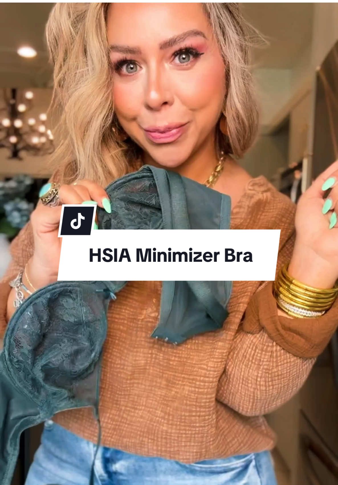 These have totally changed the oversized Tee game for me!💅🏼 #minimizerbra #viralontiktokshop #bras #womenunderwear #superbrandclub @Hsia-Bras 