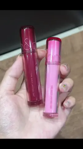 Son romand cho các nàng. Lên Màu bóng bóng giúp môi căng mọng hơn 😘😘 #makeup #mypham #skincare #romand #dailyvlog 