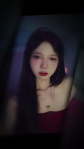 Nhìn bầu trời 🌌 tối ..