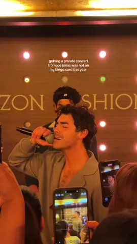 feeling very full circle cuz jonas bros were my first concert when i was like 8😭 #jonasbrothers #joejonas @Amazon Fashion @joejonas @Elise Brulotte 