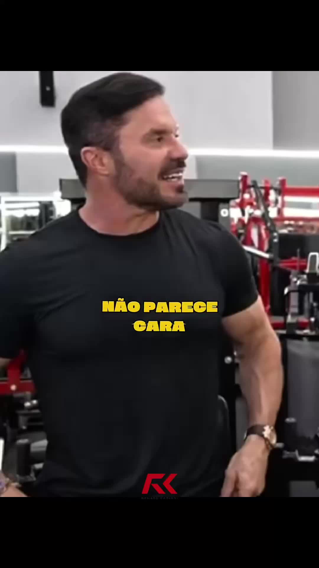 Conhece alguém assim? 😂 Brincadeiras à parte, o @fernandolancelot é um cara gente boa demais e vamos falar a verdade, existe cara mais famoso na atualidade ? 😂