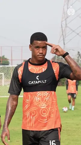 Getting ready! 💪 #Persija 