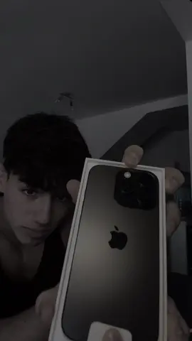 Al final casi se me lía 🤣😭#unboxing #fail #iphone #apple 