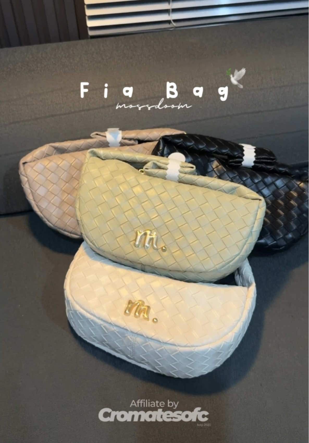 Tas anyam mini terbest sih ini🌸✨💗💗