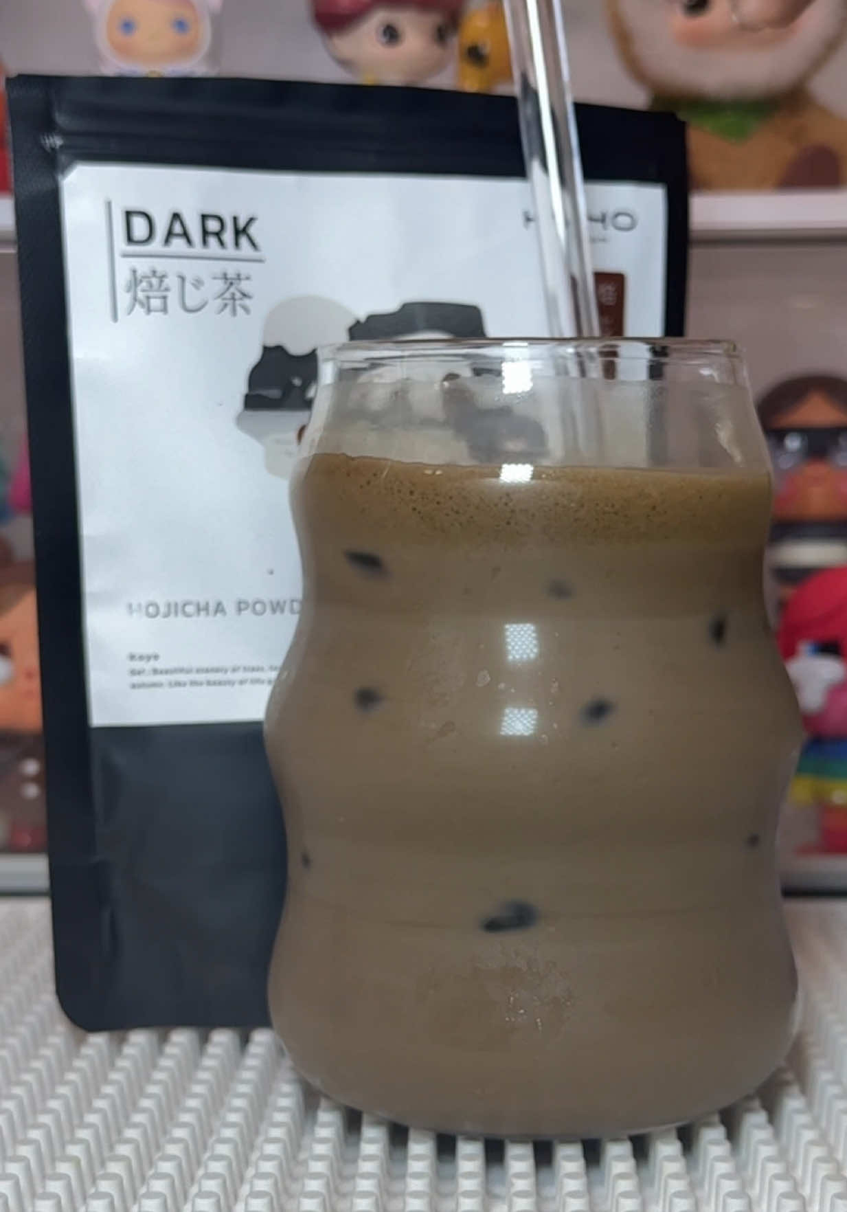 hojicha KOYO Medium ว่าจึ้งแล้ว กด Dark มาลอง โอโหหห ตาวาวเลย ใช้คำว่ามากได้เปลืองสุดๆหอมมาก เข้มมาก อร่อยมาก ใครยังไม่ชิม ข้าม med ไปกิน dark ได้เลออ #เทรนวันนี้ #matchalover #hojicha #โฮจิฉะ 