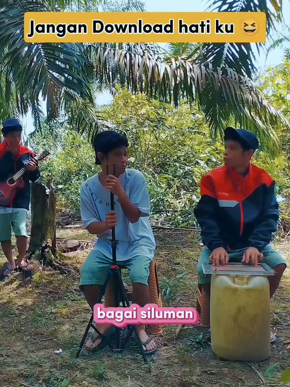 Jangan download hati ku ya 😭🤣 #komedykocak #videokomedi #funny #ngakakkocak #fyp