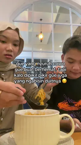 cewe tidak pernah salah ✌🏻😔 #coupletiktok #couplestiktok #fyp #fypage #nielzaa 