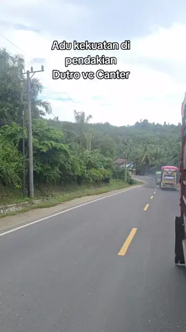 liat maki saja pakpol @JWRGA @ummankbandung #cctvdriverlintassulselbar #pejuangkeluarga #driverindonesia🇮🇩 #lintassulawesi 