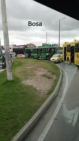 lo que se vive a diario en Bogotá ! 🤦🏼‍♀️