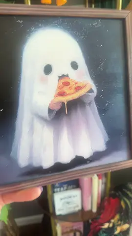 This little ghost pizza pic is the cutest spooky season decor #spookyseason #ghost #pizza #halloween #halloweendecor 