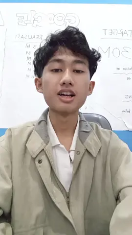 Hi guys 👋 hari ini kita nambah vocab baru karena disini sedang hujan aku mau kasih vocab tentang cuaca😁. Sunny (dibaca: san-ni) = Cerah ☀️ Rainy (dibaca: rei-ni) = Hujan 🌧️ Cloudy (dibaca: klau-di) = Berawan ☁️ Windy (dibaca: win-di) = Berangin 💨 Hot (dibaca: hot) = Panas 🔥  jangan lupa buat kalimat sederhana ya!!!#pemula #bahasainggris #belajarbareng #bintang5 