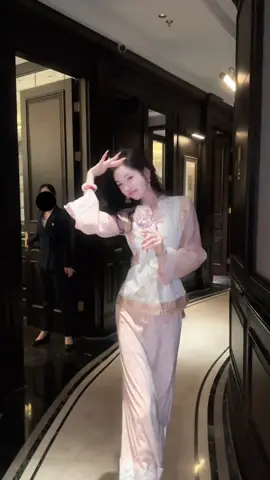 Quý cô nương #thoitrangnu #outfit 