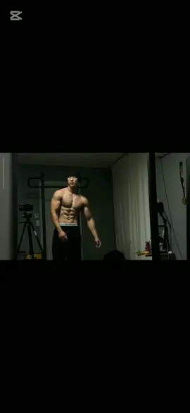 be strong 💪#calasthenics #foryou 