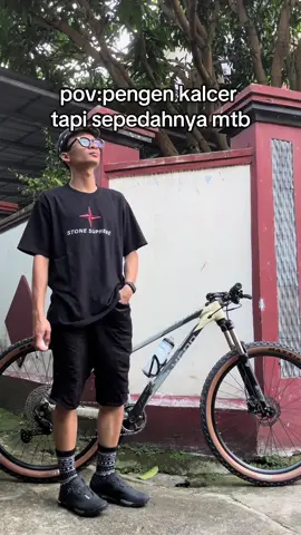 gimana yaaaa . . . #inihakuterbike #mtbxc #mtbkacler #cyclinglife 