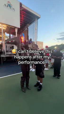 Everything was gone ‼️ I left with nothing !! Sold out of all my cds shirts and posters  while performing the Atlanta Greek festival  Im Bella Blaq I have a new book out and a new album ! To support me directly you can T A P the link in my B I  O