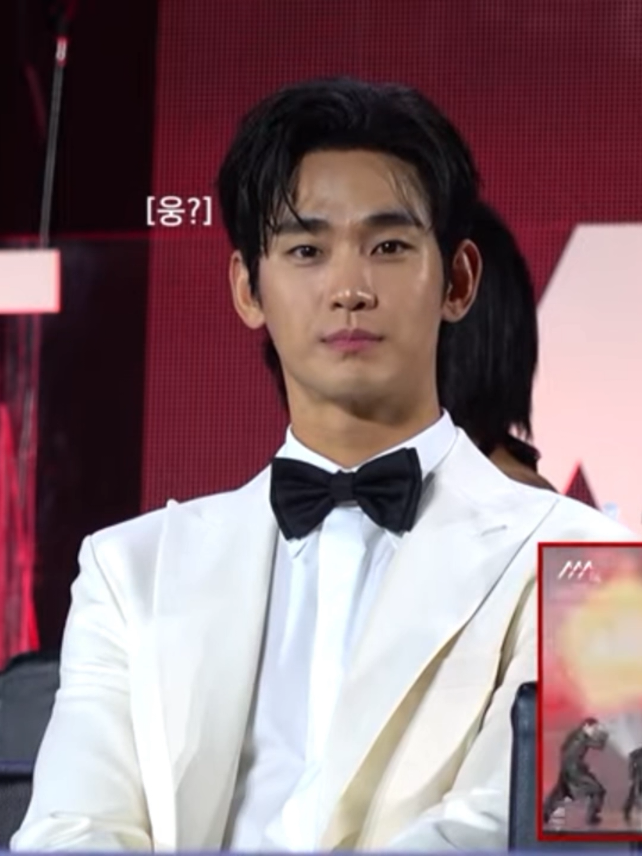 Don't stare please cause I may fall for you. Awww.. yes you already did.  We miss you Soo Hyunie. We are waiting for you. 🫰♥️ His reactions are so priceless. I'm excited to see him more.  #kimsoohyunglobal #kimsoohyun #kimsoohyunsupport #westandwithkimsoohyun #southkorea 