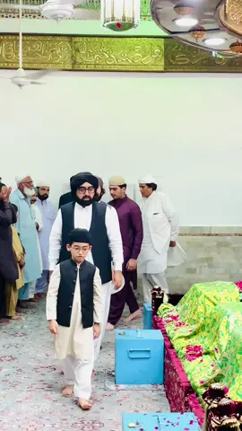 ‏‎پیر سید غلام نظام الدین جامی گیلانی سجادہ نشین درگاہ غوثیہ مہریہ گولڑہ شریف 