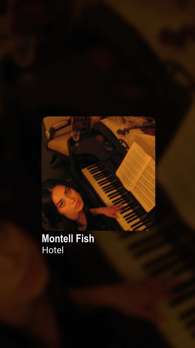 when i met you in that hotel room... || #hotel #montellfish #lyricsvideo #songs #music 