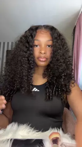This hair is so beautiful 😍😍 @oqhairshop  - - - - - - -  #fypシ #hair #wig #quickweave #oqhair 