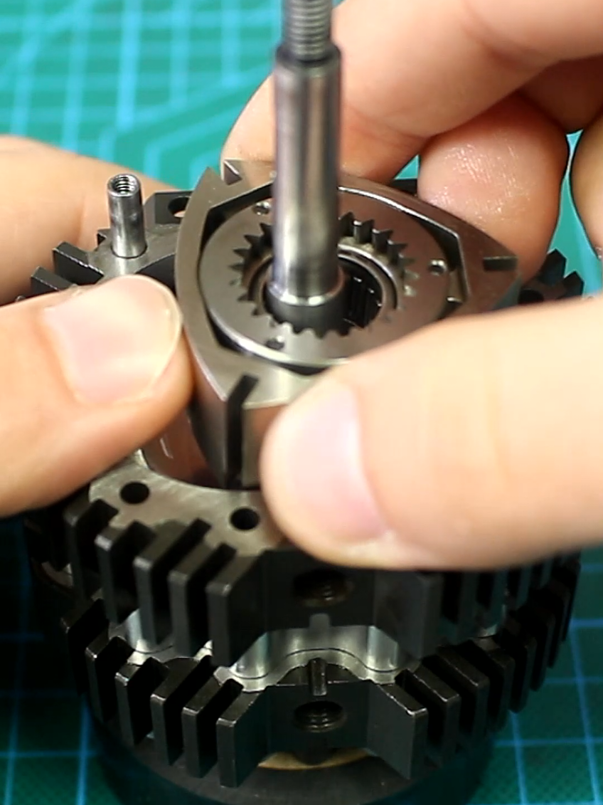 Micro Twin Rotary Engine Assembly #13b #DIY #machining #rc #nitro 