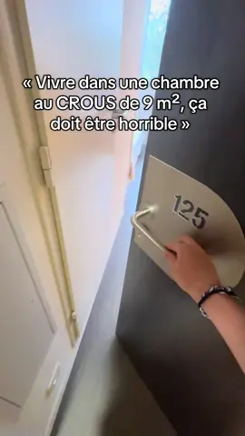 Moi j’en suis content à 248€ par mois ! ☺️ #etudiant #crous #logementcrous #RoomTour #chambre 