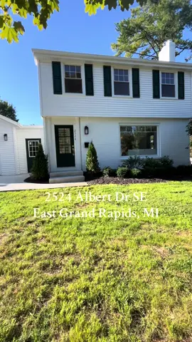 Welcome to this gorgeous East Grand Rapids home located close to Breton Village and Gaslight Village. This home has been thoughtfully renovated and combines modern updates and original charm. Complete with 3 beds and 1.5 baths, this home also includes quartz countertops, tile floors, and a finished rec room in the basement 🤩 #MichiganRealEstate #MichiganHomes #househunting #eastgrandrapids #housetour 