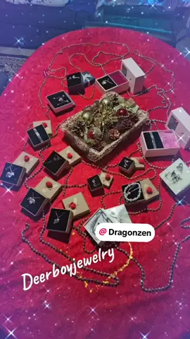 #пісняукраїнською #хіт #onlinestore #онлайнмагазин #jewelry @Dragonzen  В очередной раз  хочу  похвастаться  своей шикарной коллекцией украшений от бреда  Драгонзен,  в прошлом Дирбойджеверли. многие  из  украшений подарили мной моим родным  и друзьям,  и они их с удовольствием  носят. я тоже с любовь и нежностью о тношус  к ним, и использую  их  как на выход так и в повседневной жизни.  вторая часть видео  говорит о том, что я и дальше  бродолжу  дополнять свою коллекцию  украшения  от бренда Драгонзен! и рекомендую  вам  мои друзья  и подписчики  эти шикарные украшения!!!🥰❤️