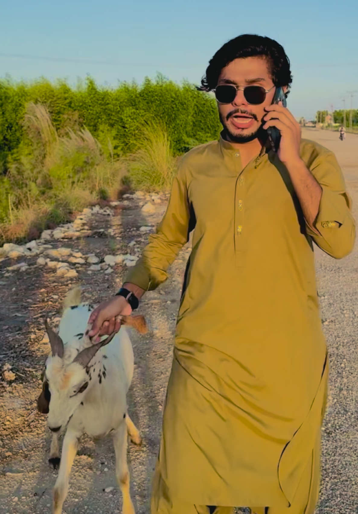 Are hi bakri aa janu nahe😂😂🤪#foryou #foryoupage #growmyaccount #1mviews #sheerazali999 