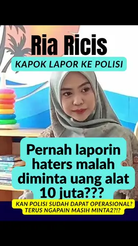 Alasan Oknum Polisi Minta Uang Rp10 Juta ke Ria Ricis saat Laporkan HatersDepok, VIVA – YouTuber ternama, Ria Ricis, membagikan pengalaman tak menyenangkan saat berurusan dengan pihak kepolisian. Ria Ricis menyampaikan kejadian ini bermula saat dirinya datang langsung ke Polres Metro Depok untuk melaporkan akun haters yang menyerangnya di dunia maya. Namun, ia mengaku malah dimintai sejumlah uang oleh seorang kepala unit (Kanit) kepolisian.Ria Ricis mengungkapkan bahwa oknum polisi tersebut meminta uang Rp10 juta dengan alasan untuk keperluan membeli alat-alat. Namun, ternyata uang sebesar Rp10 juta yang ia berikan tidak cukup. Ia mengaku terus dimintai uang tambahan oleh oknum polisi itu, yang pada akhirnya membuatnya kapok lapor polisi. “Alasannya untuk alat-alat gitu, tapi mungkin memang itu rules-nya ya. Jadi aku kasih lah totalnya Rp10 juta. Habis itu, dia minta lagi, minta lagi, minta lagi, yaudah aku cuekin aja. Itulah kenapa repot ya ngelaporin akun hate,” lanjutnya. Karena pengalaman tersebut, Ricis menyimpulkan bahwa membuat laporan ke polisi tidaklah semudah yang dibayangkan banyak orang. Selain proses yang panjang, dirinya juga mengalami permintaan uang berkali-kali dari oknum polisipolisi #rakyat #pemerintah #polisi #laporan #indonesia🇮🇩 