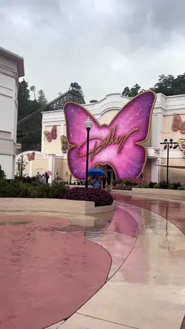 One of the best days ever ! #dollywood #dolly #vaca #foryoupage #xyzbcaba 